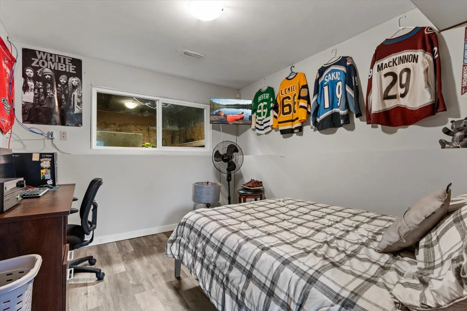 33324 Wren Crescent
