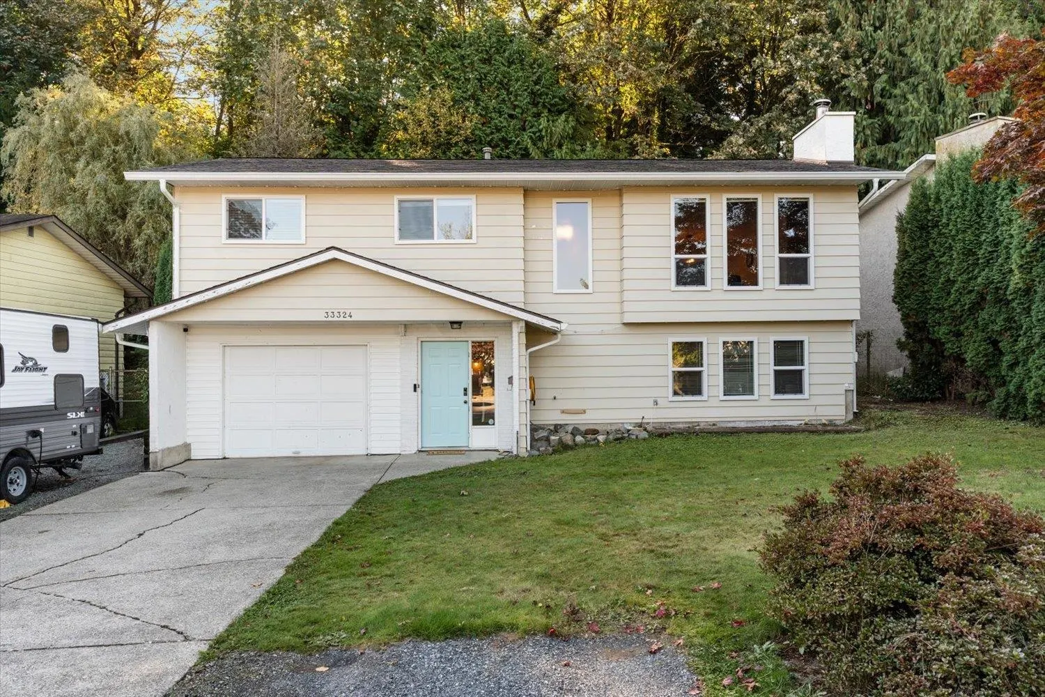 33324 Wren Crescent