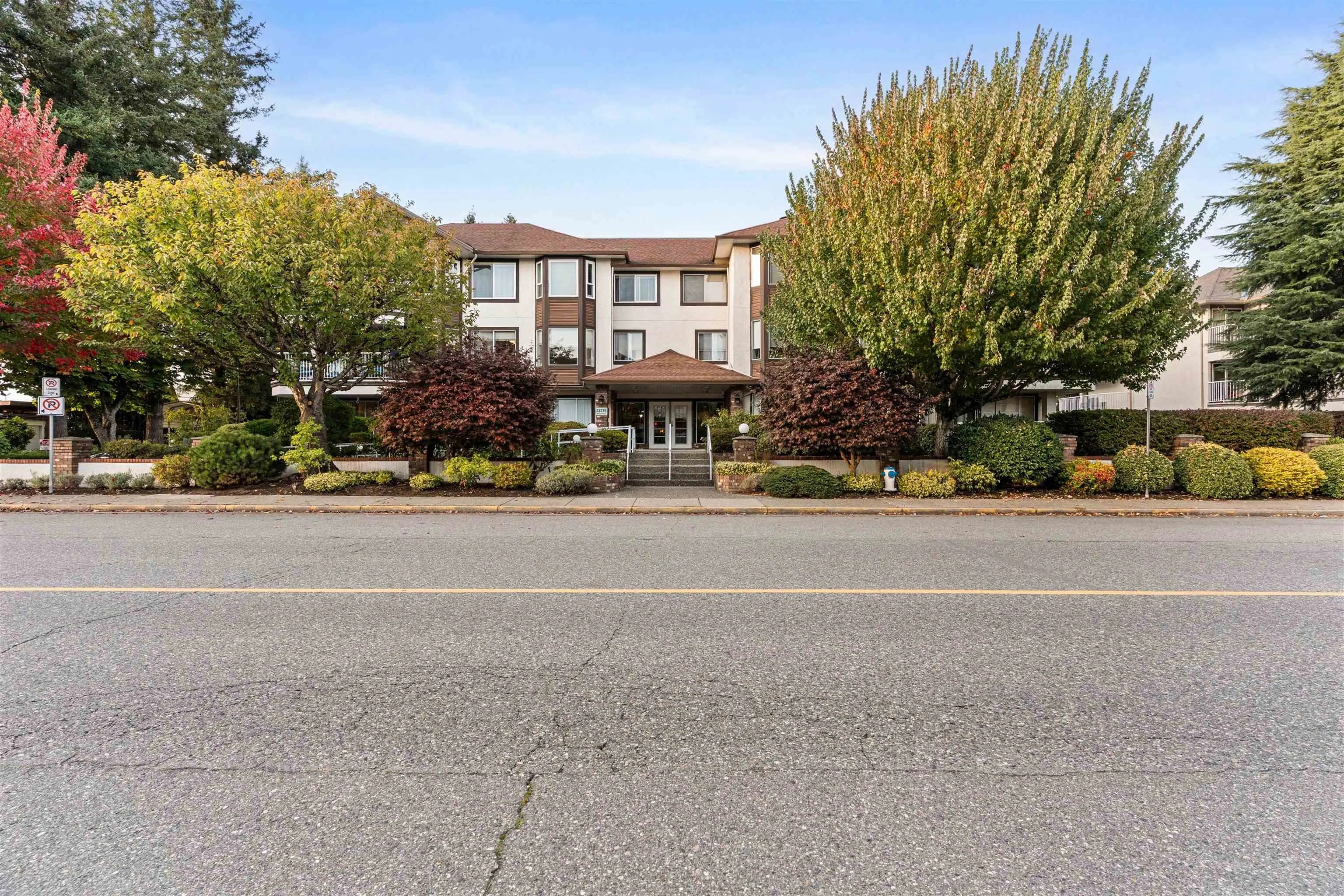 33375 Mayfair Avenue #102