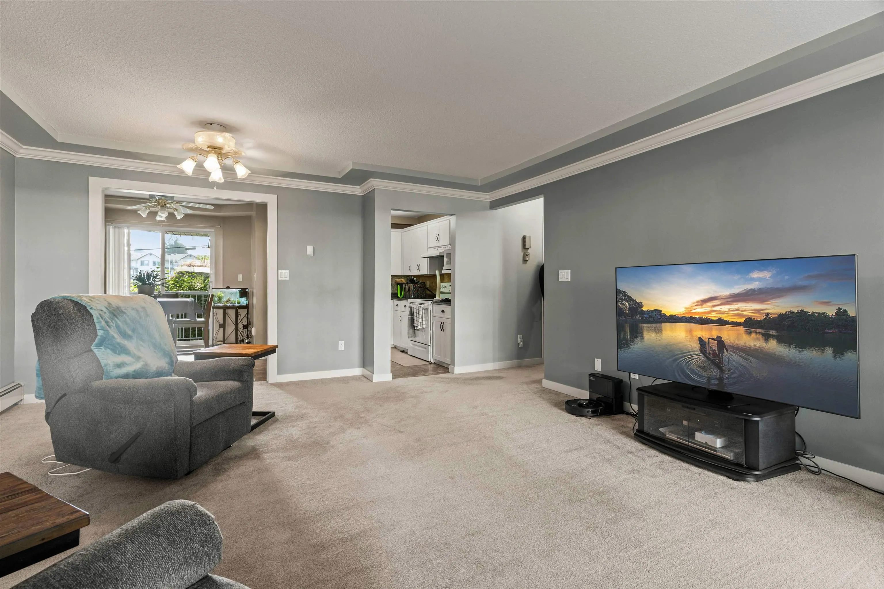 33375 Mayfair Avenue #102