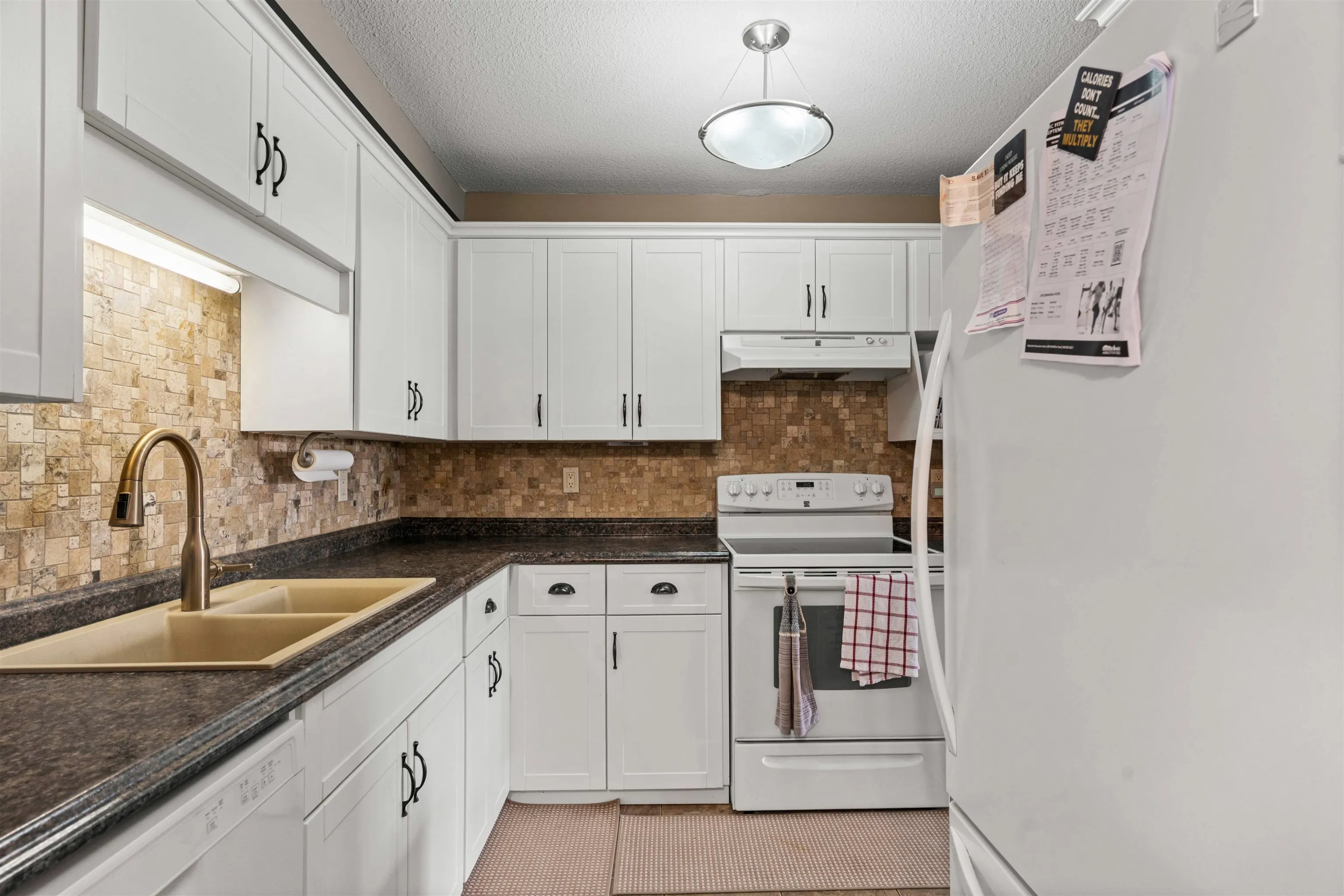 33375 Mayfair Avenue #102