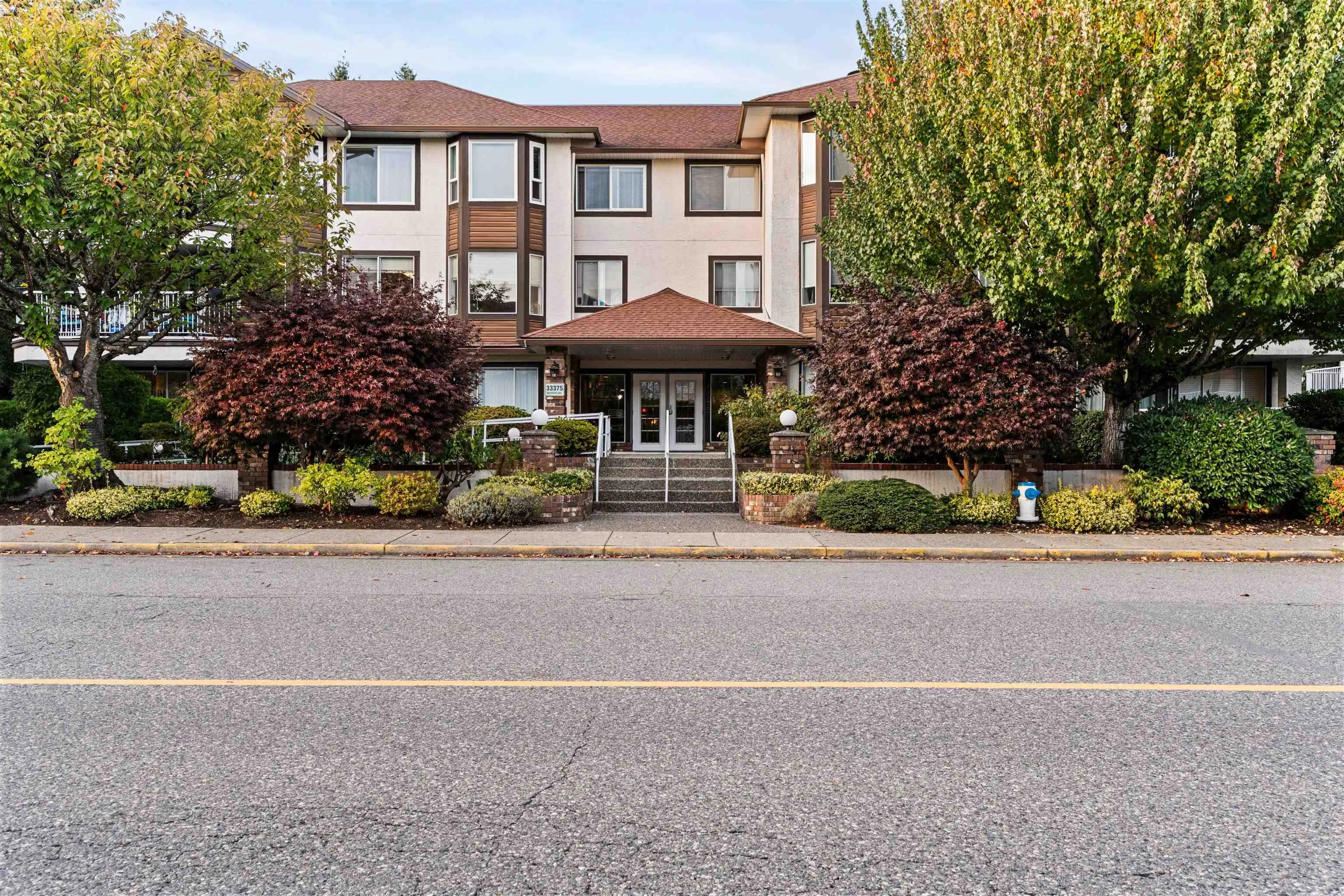 33375 Mayfair Avenue #102