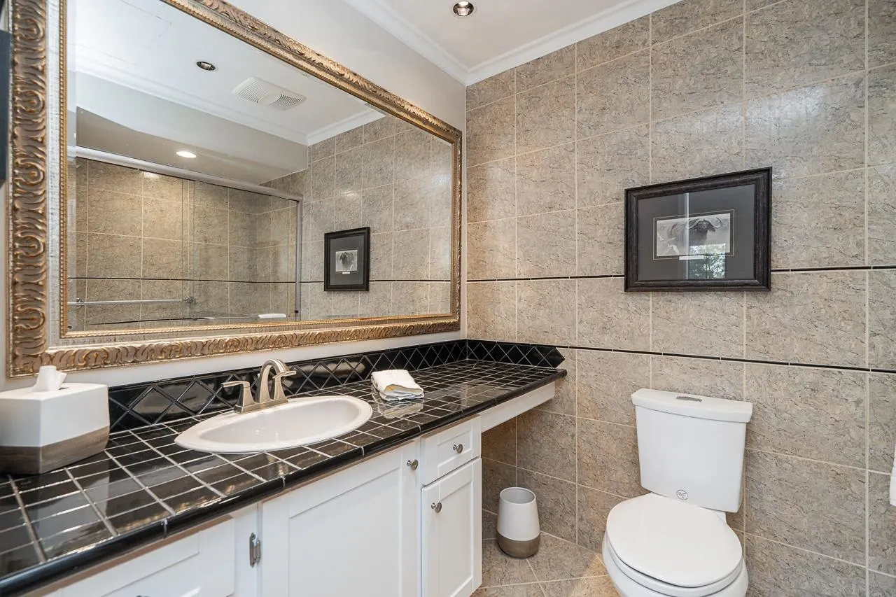 1725 Southmere Crescent #31