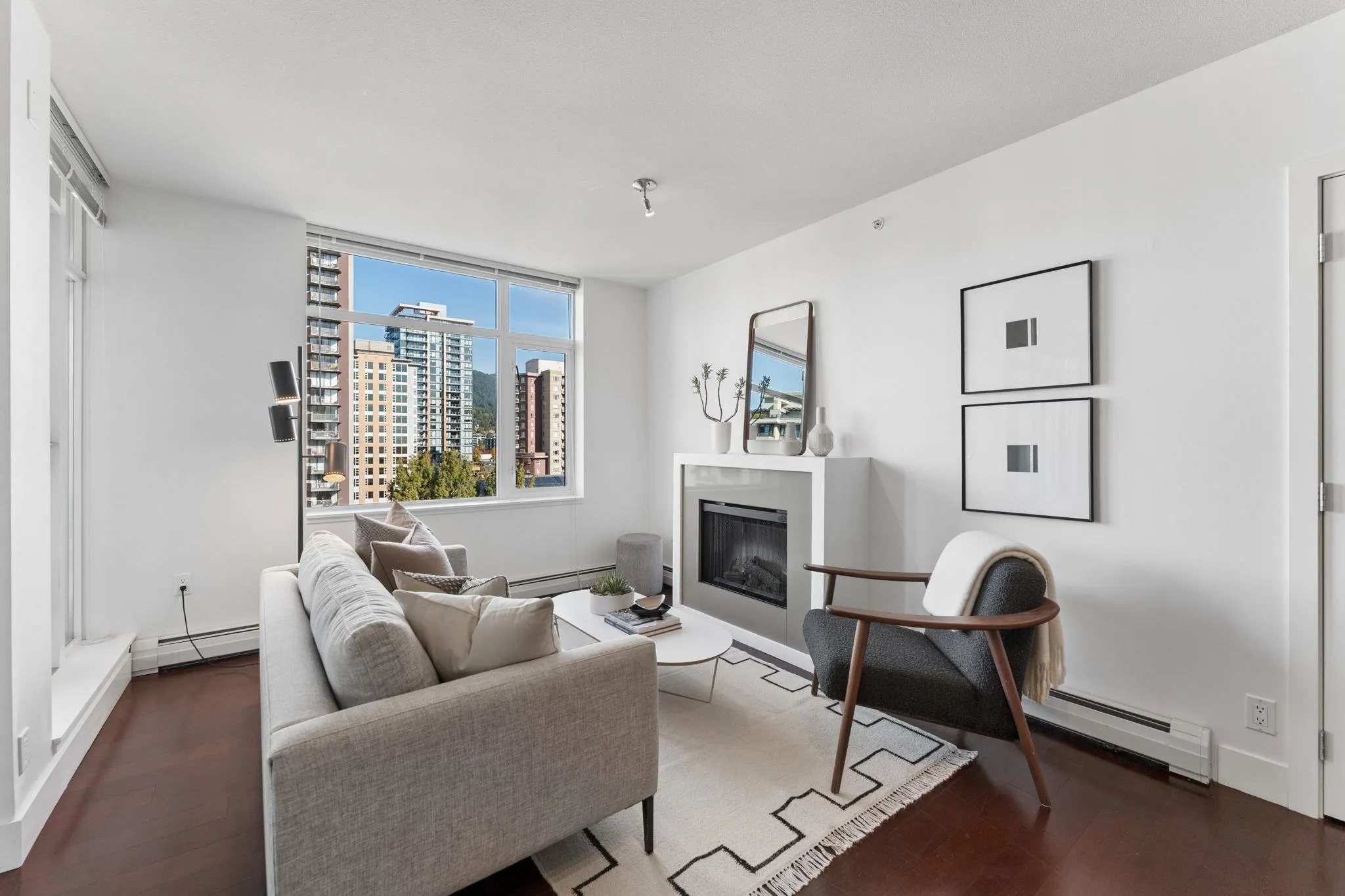 158 W 13th Street #1101