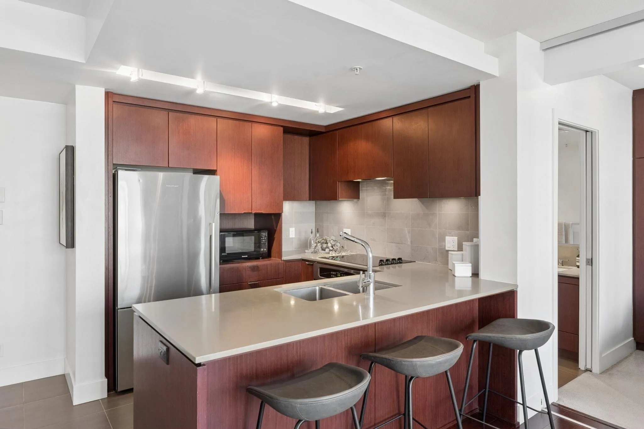 158 W 13th Street #1101