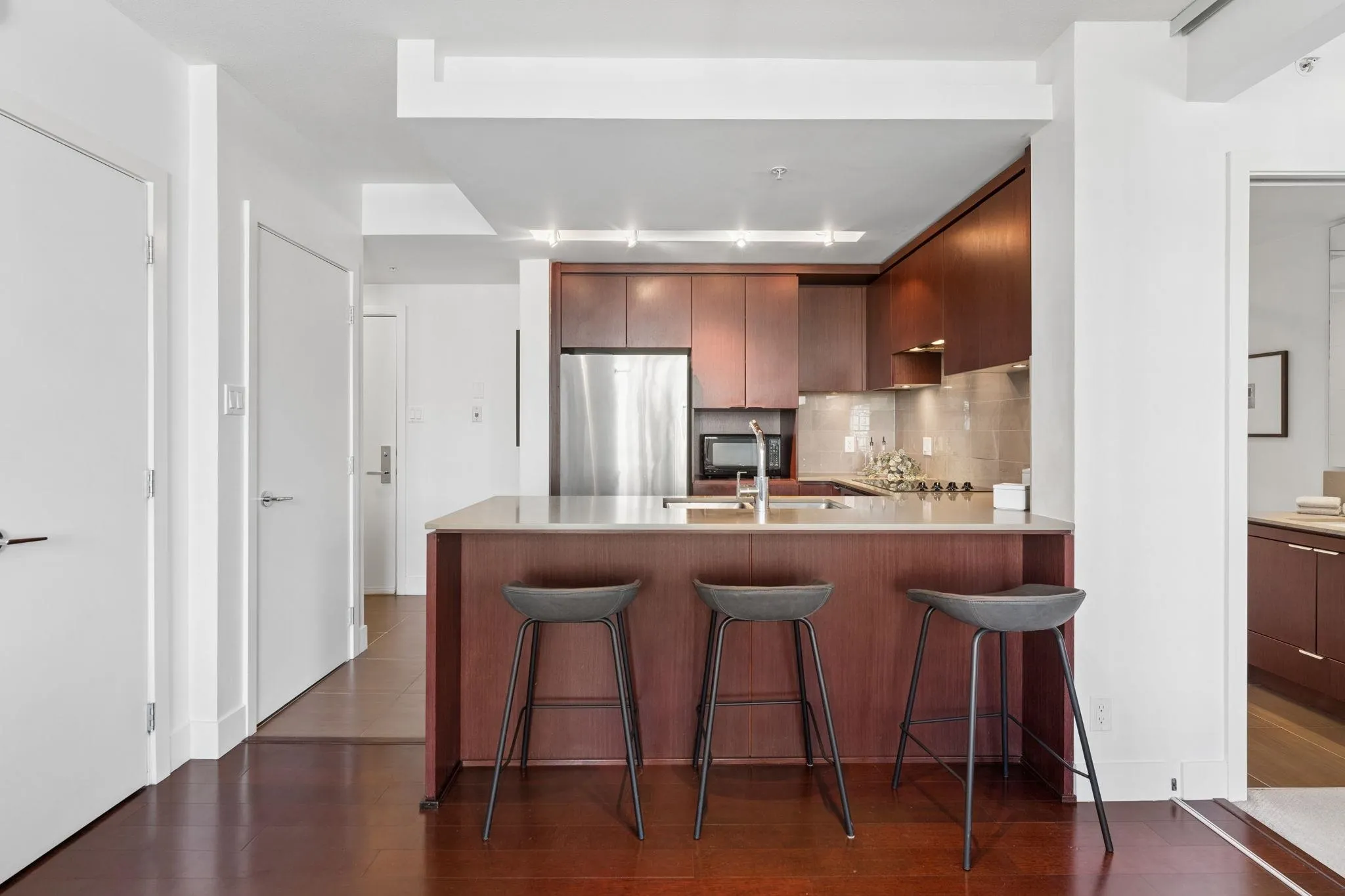 158 W 13th Street #1101