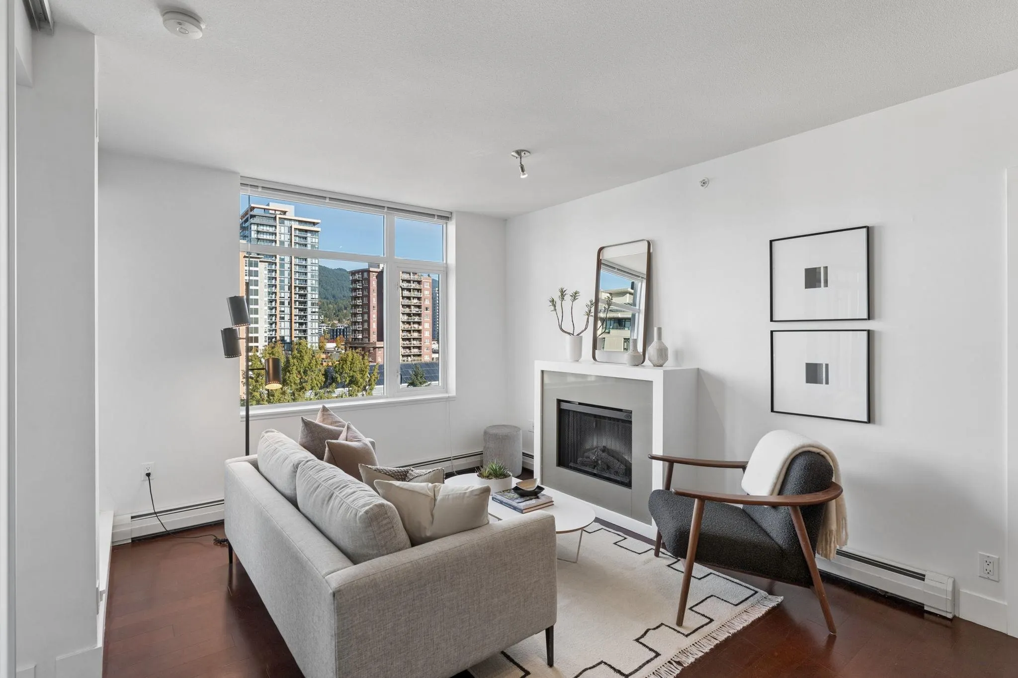 158 W 13th Street #1101