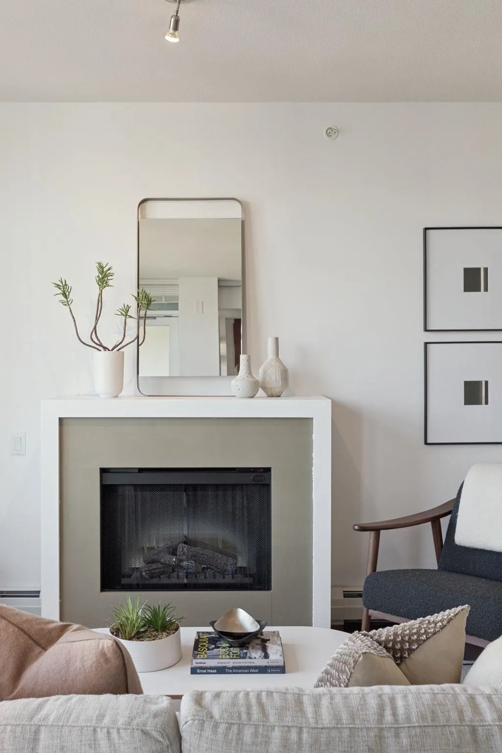 158 W 13th Street #1101