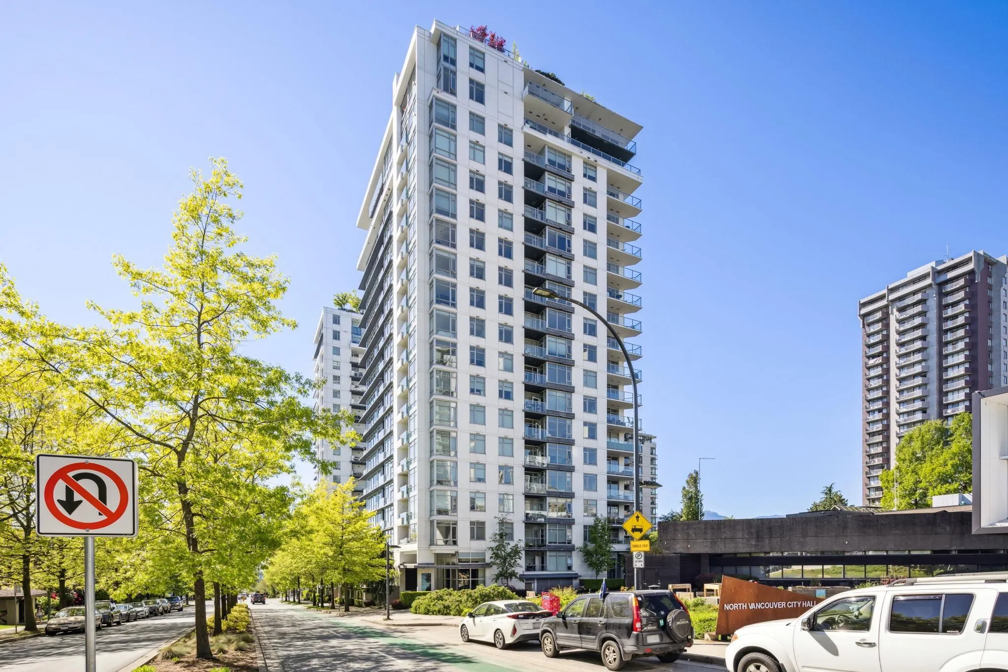 158 W 13th Street #1101