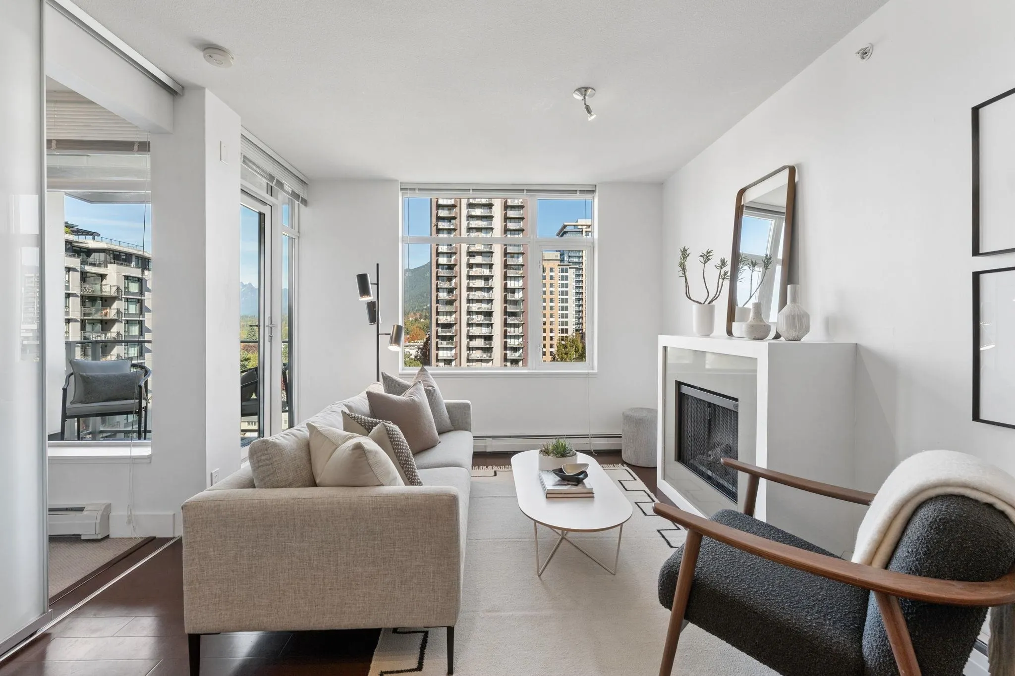 158 W 13th Street #1101