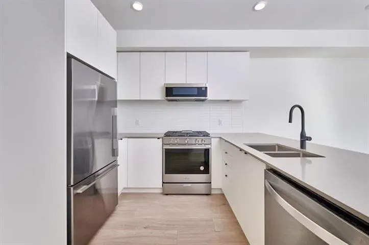 2345 Rindall Avenue #109
