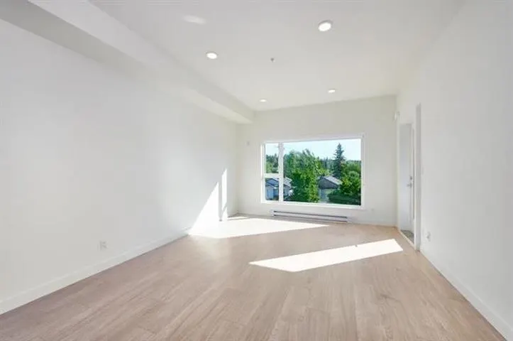 2345 Rindall Avenue #109