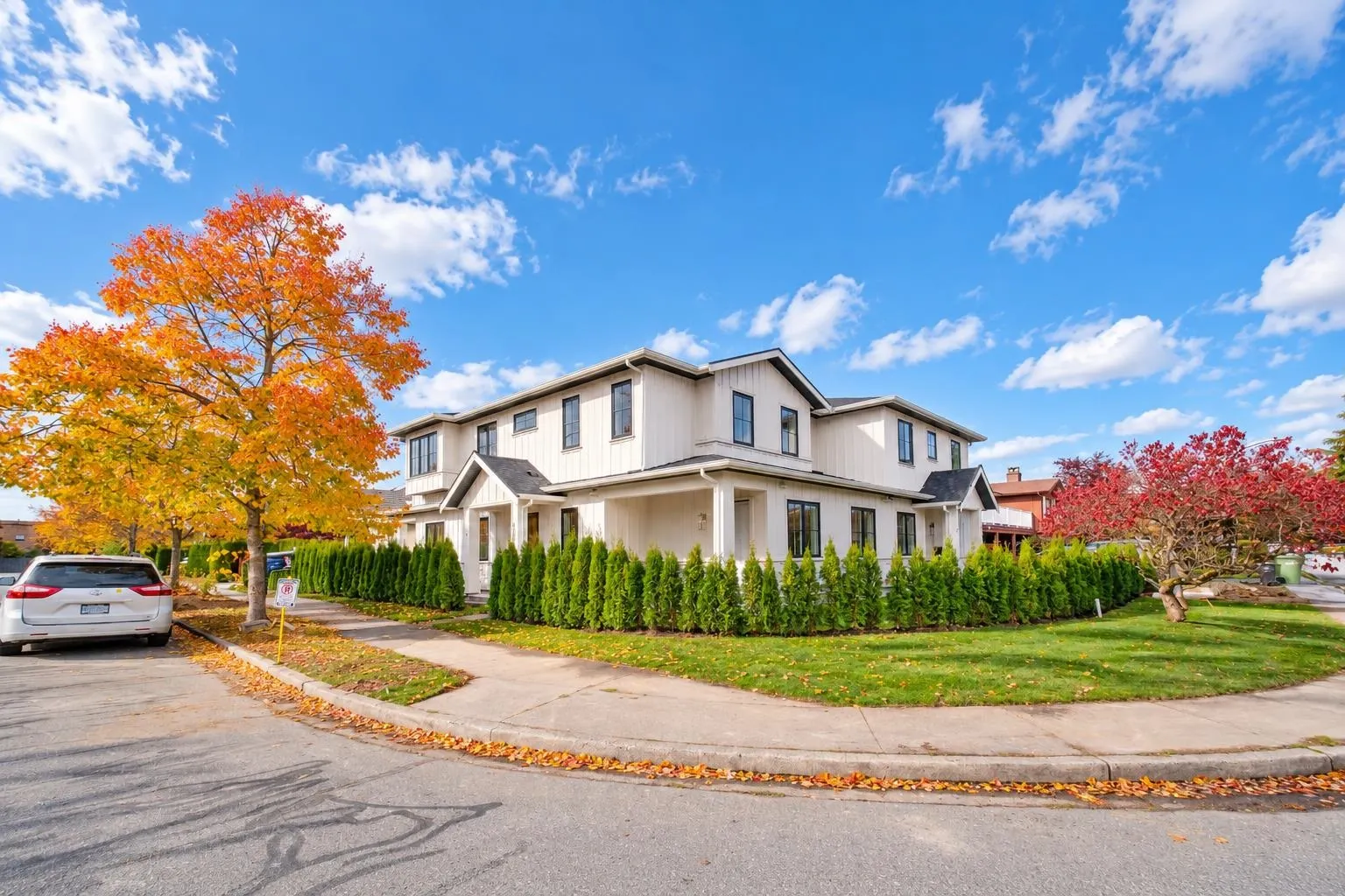 8391 Rideau Drive #1