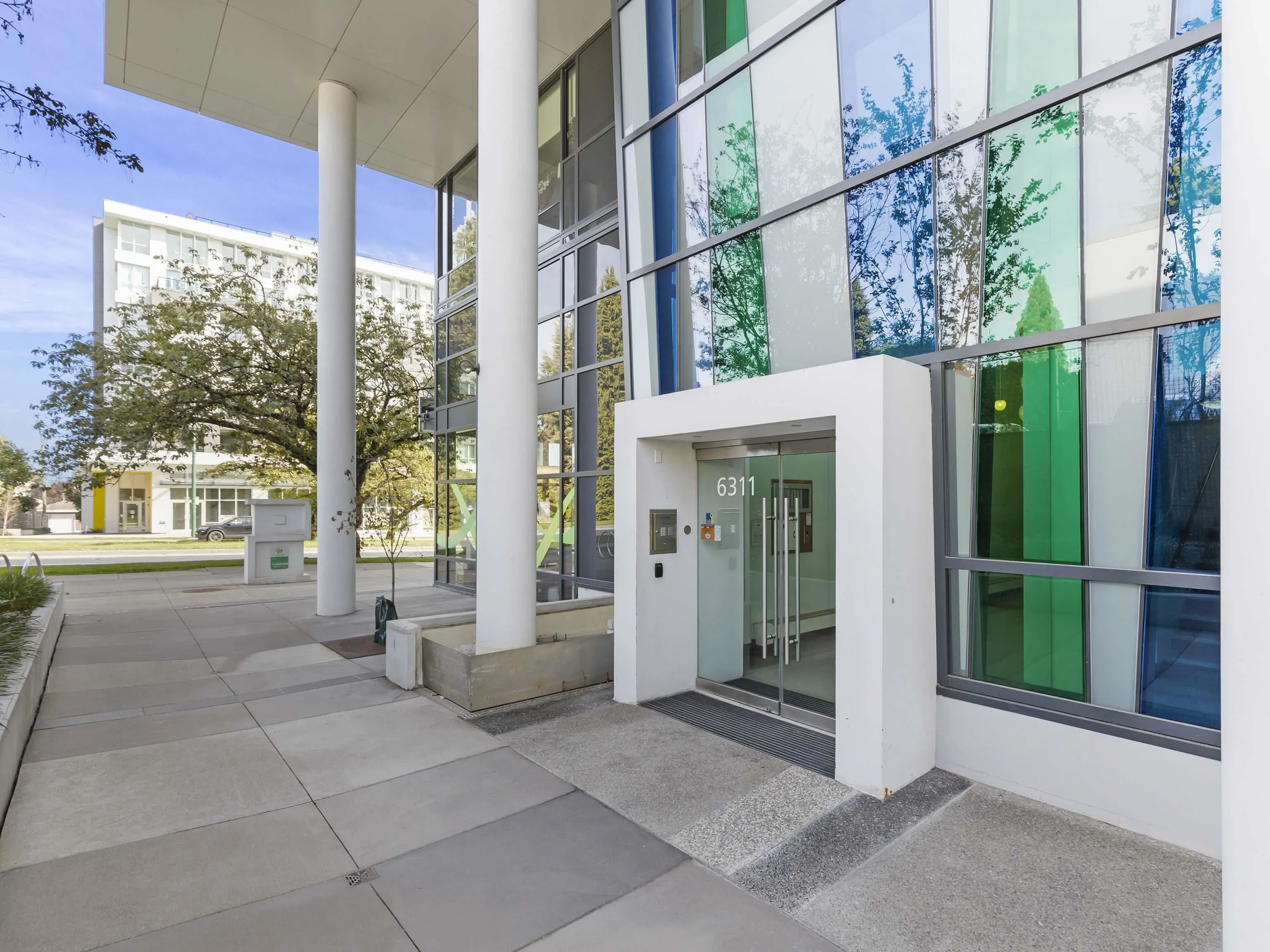 6311 Cambie Street #609