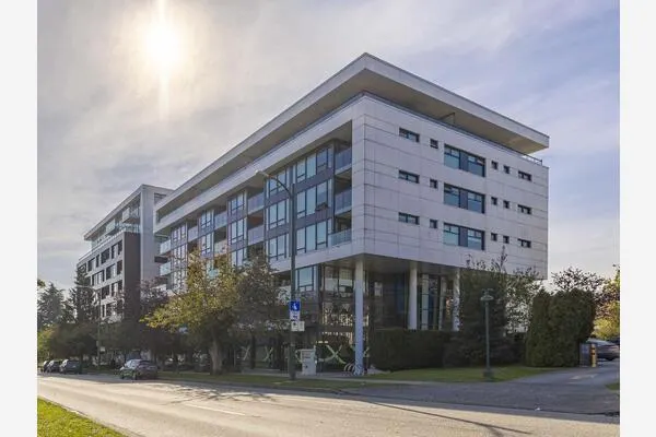 6311 Cambie Street #609