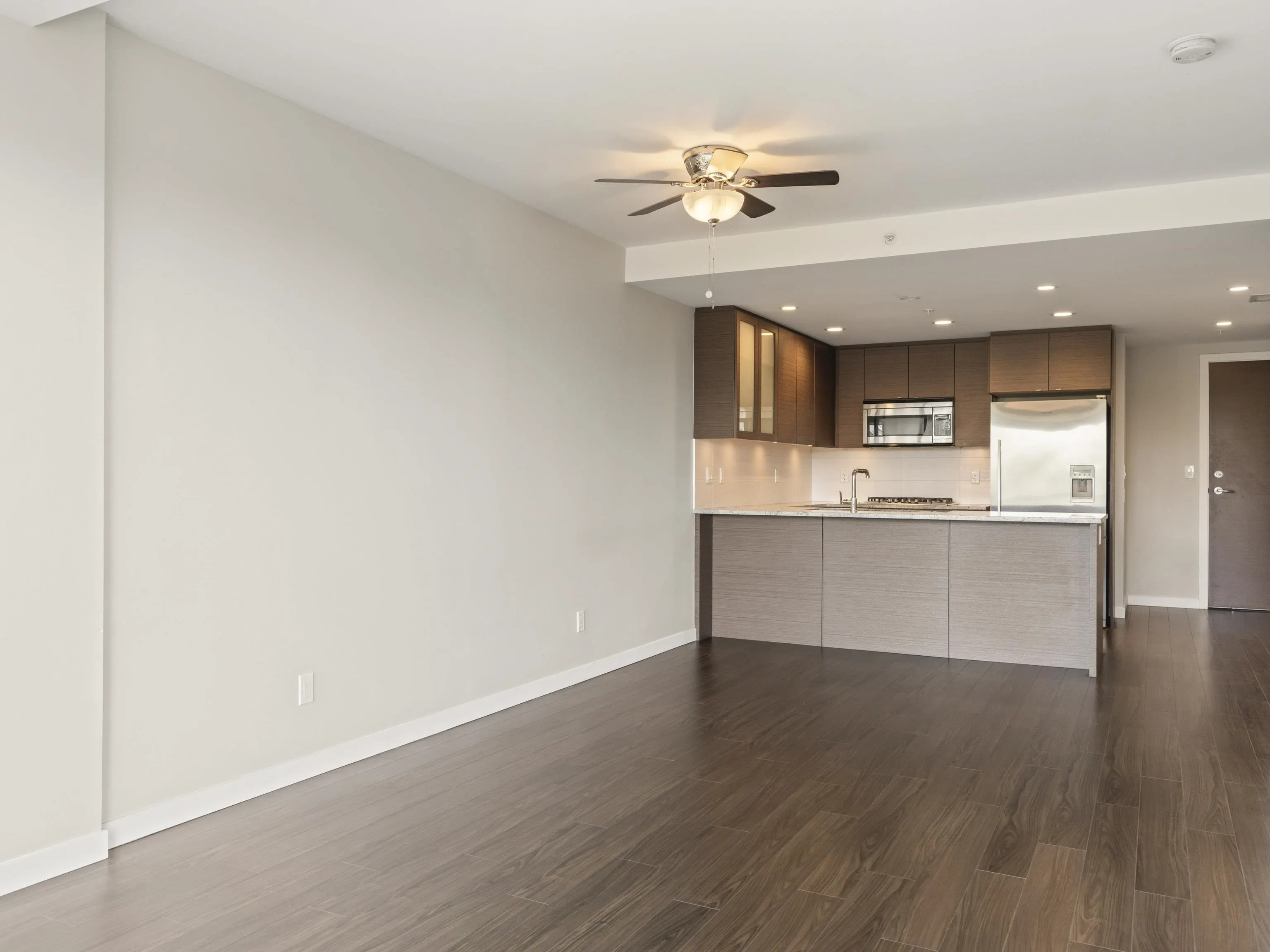 6311 Cambie Street #609