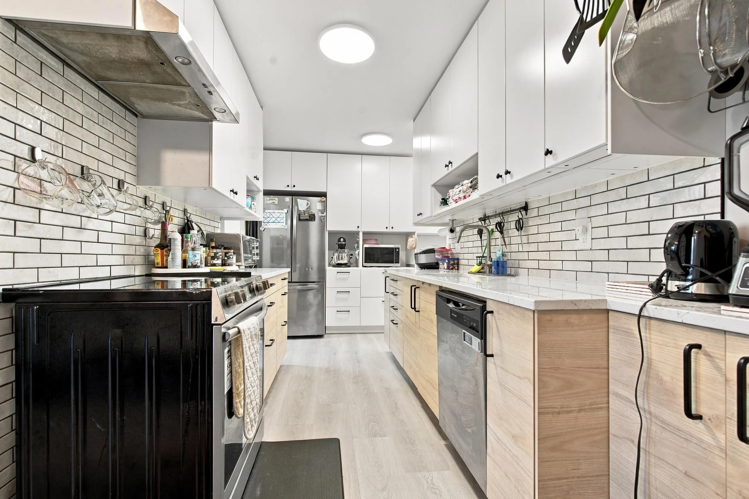 9202 Horne Street #210