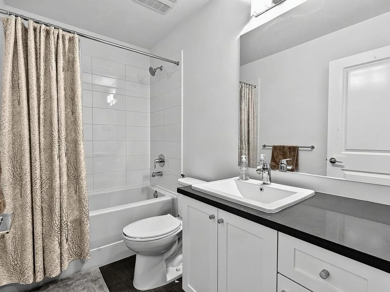15850 85 Avenue #109