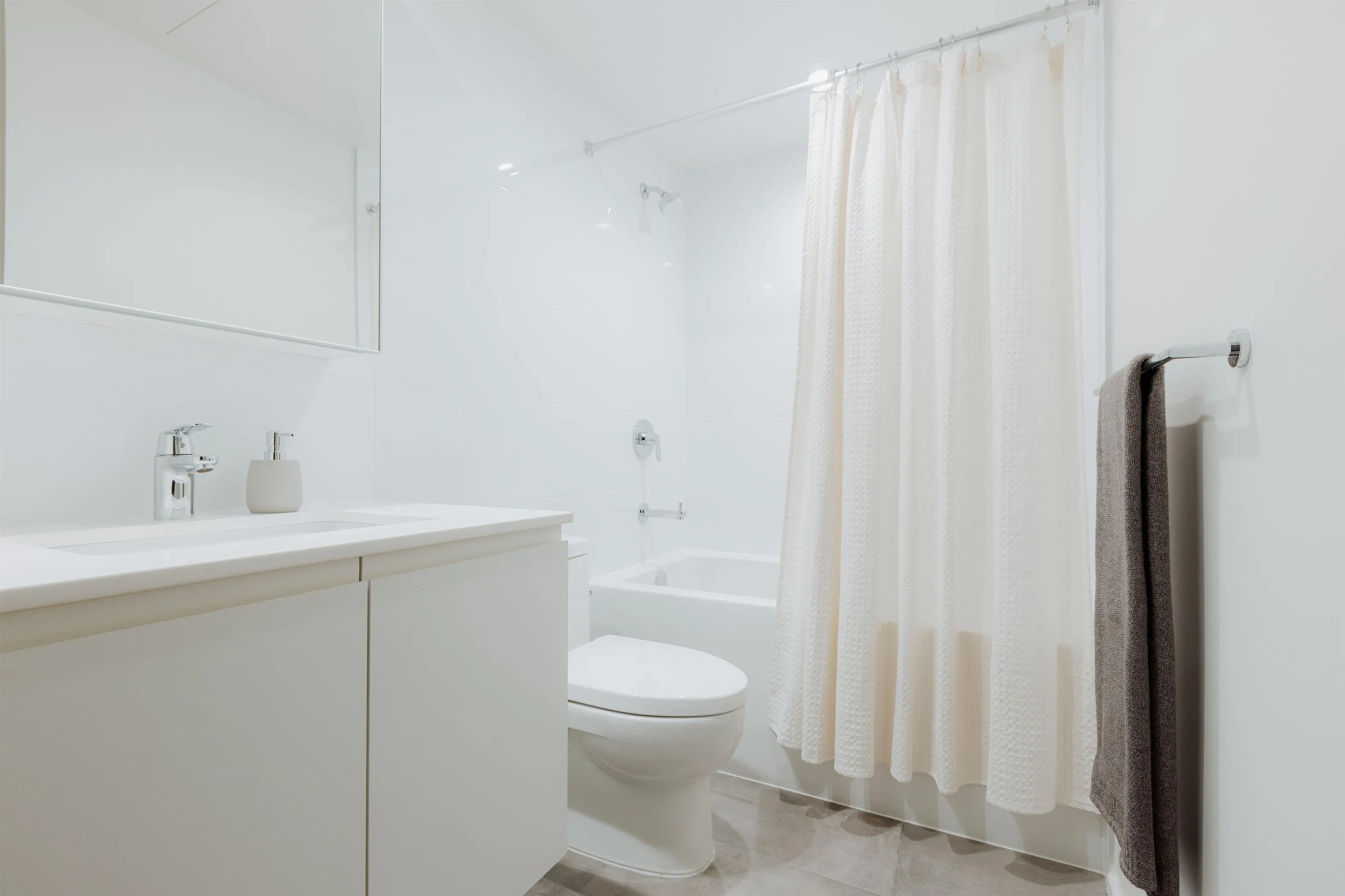 3888 Evergreen Place #902