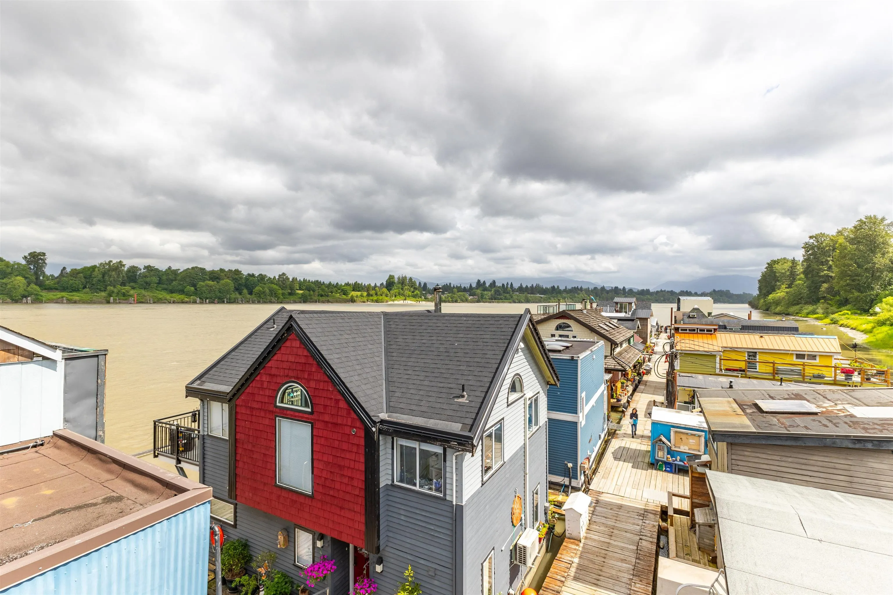 20837 Louie Crescent #6