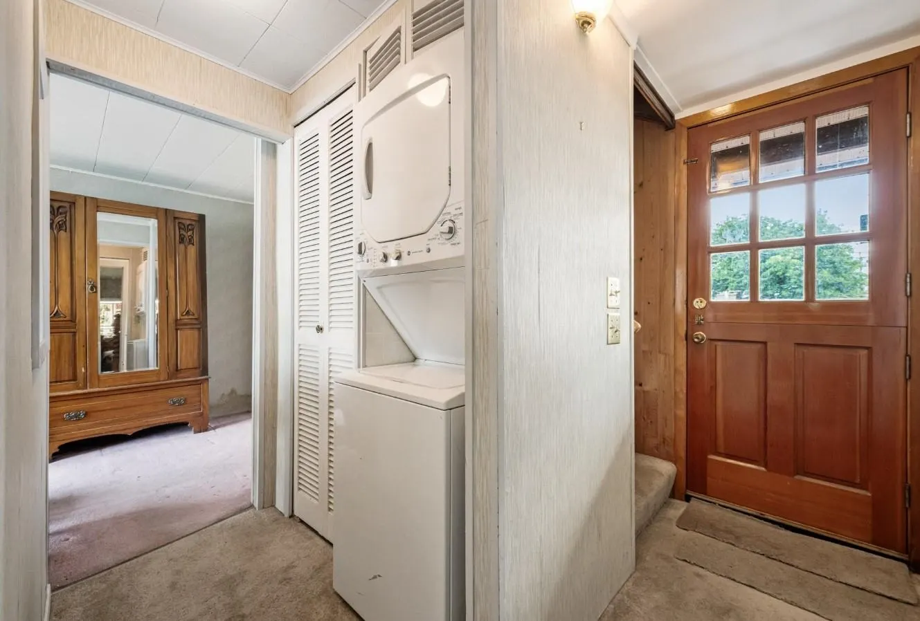 20837 Louie Crescent #6