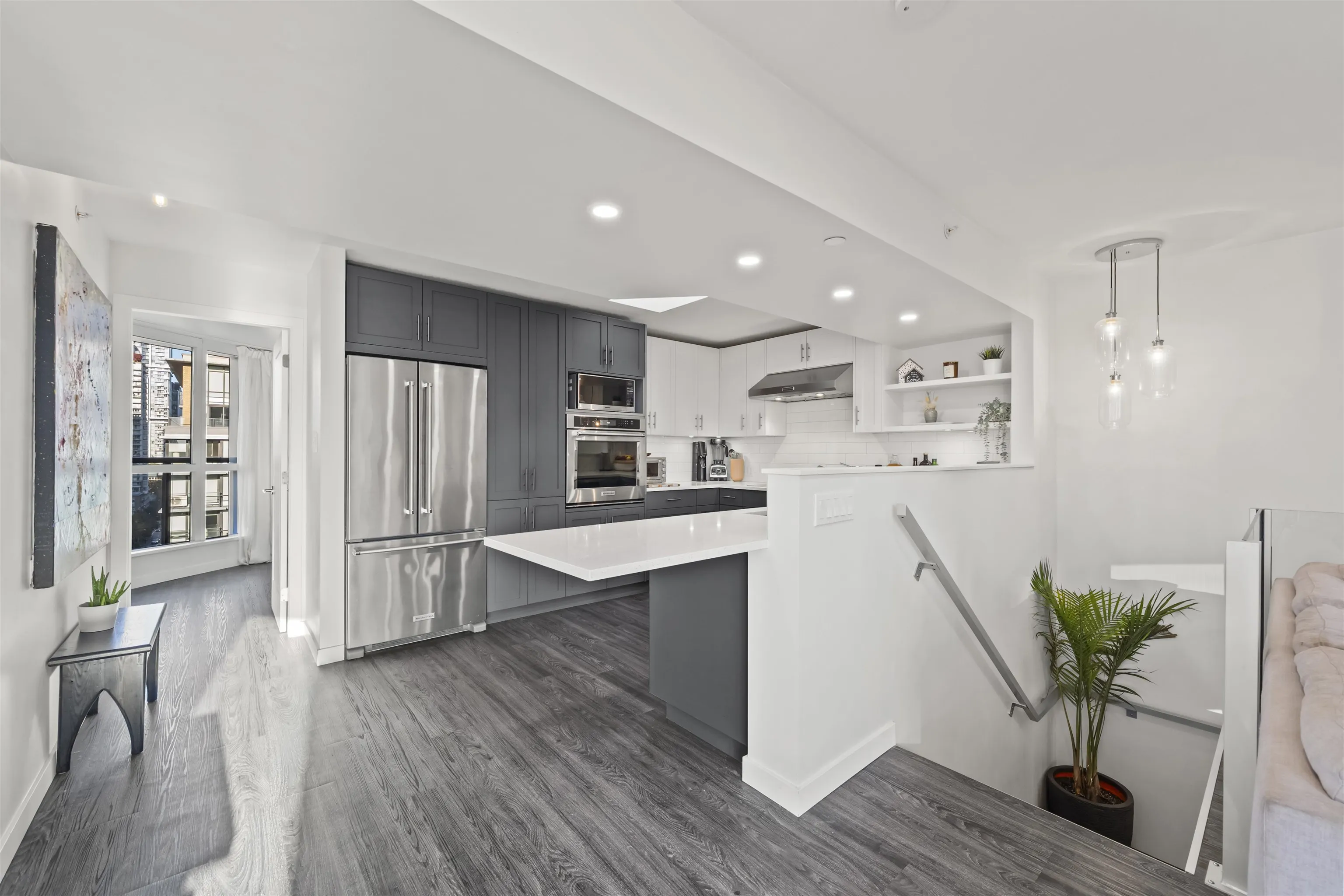 488 Helmcken Street #1704