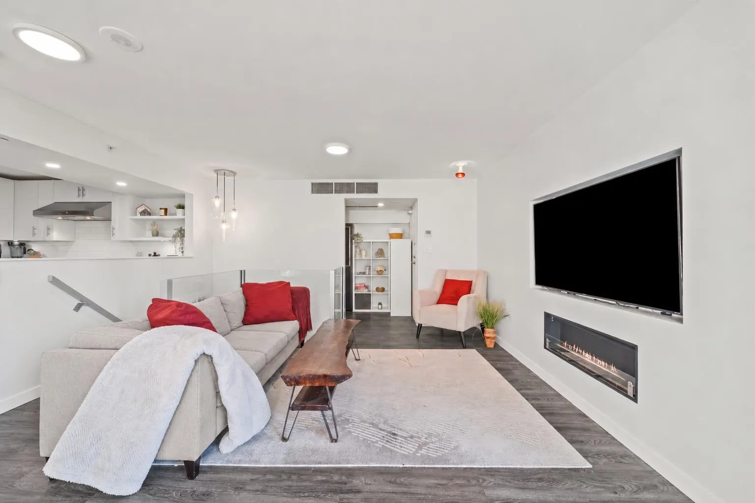 488 Helmcken Street #1704