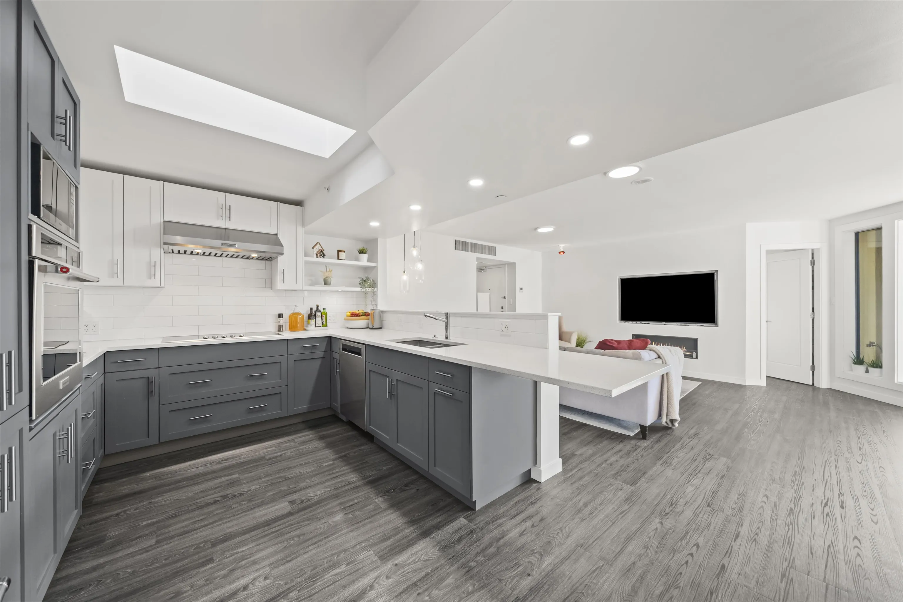 488 Helmcken Street #1704