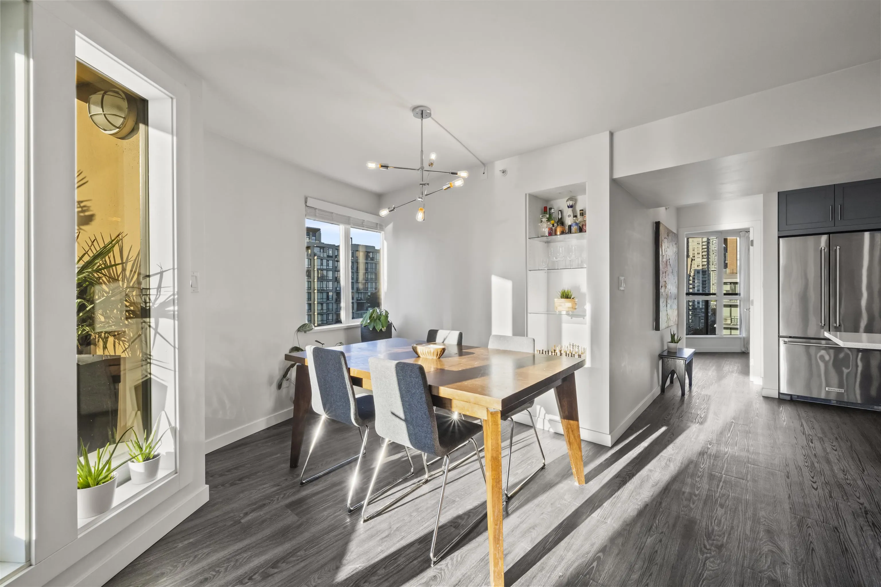 488 Helmcken Street #1704