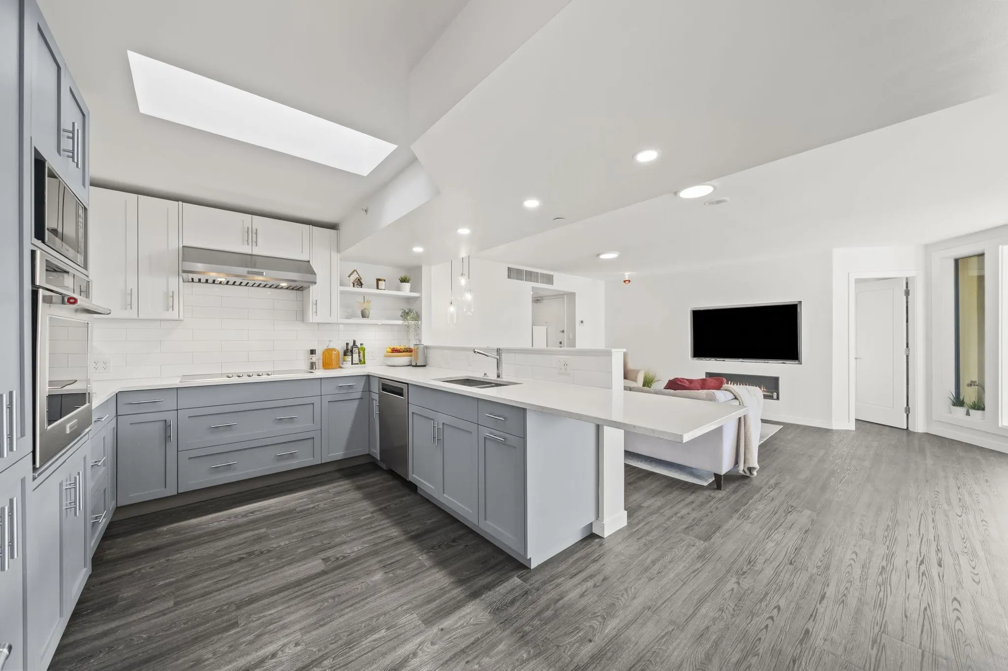 488 Helmcken Street #1704