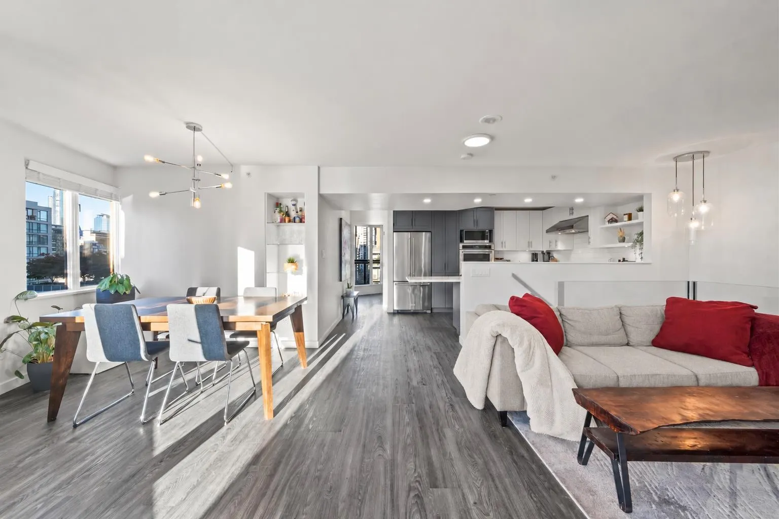 488 Helmcken Street #1704