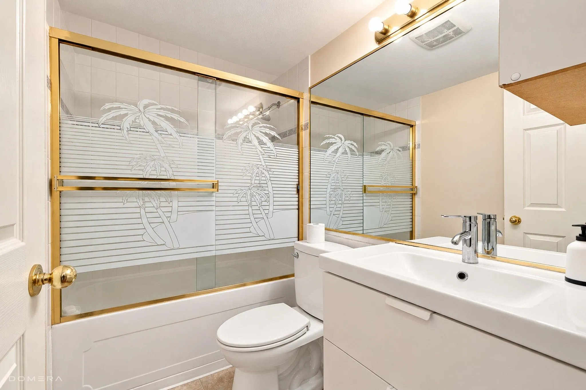 12733 72 Avenue #112
