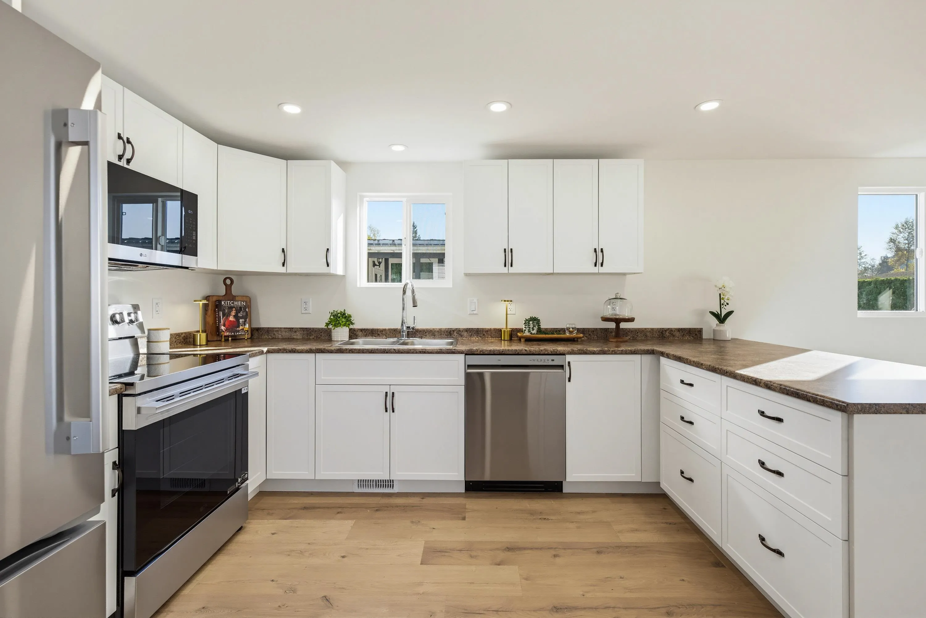3300 Horn Street #55