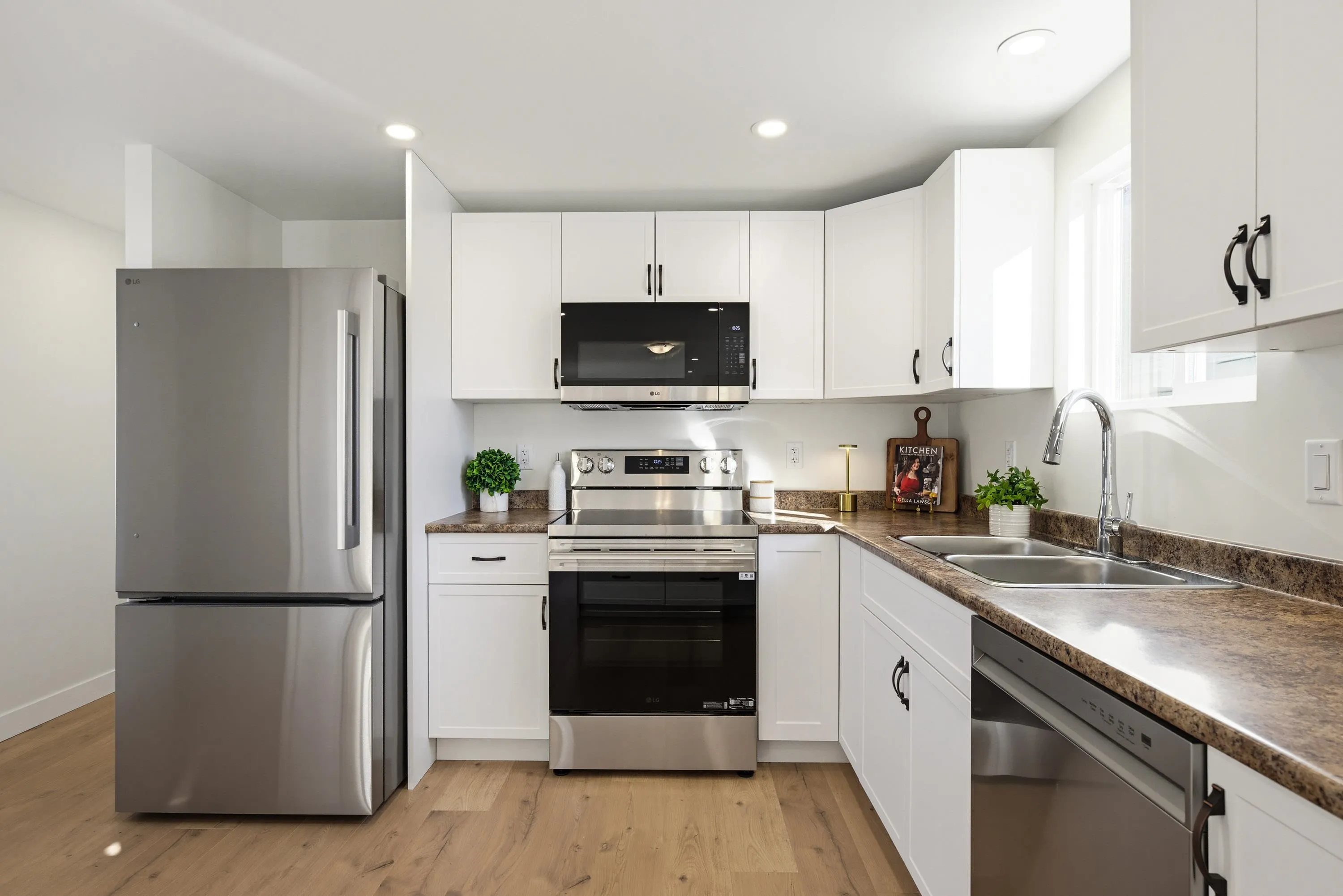 3300 Horn Street #55