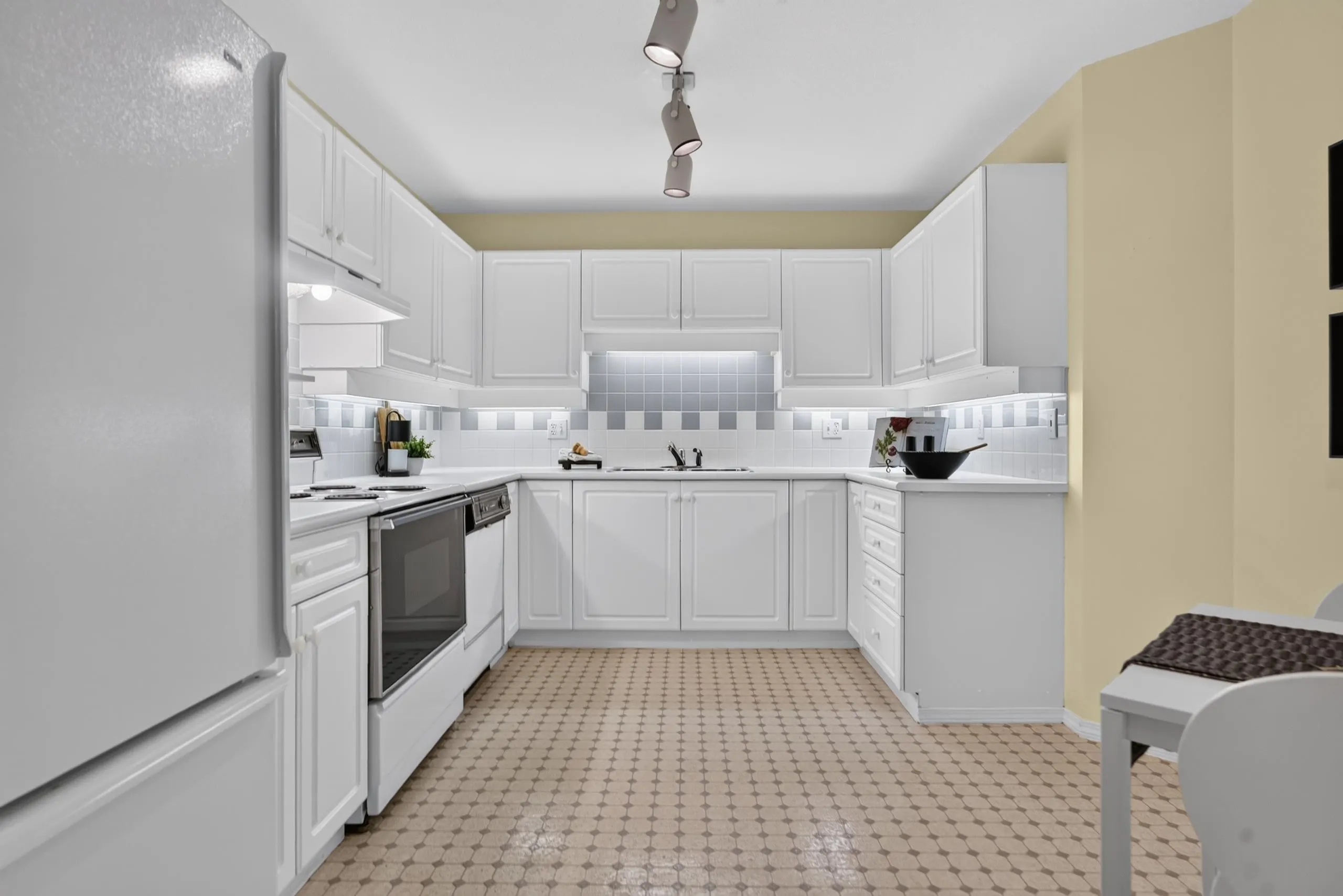 5419 201a Street #209