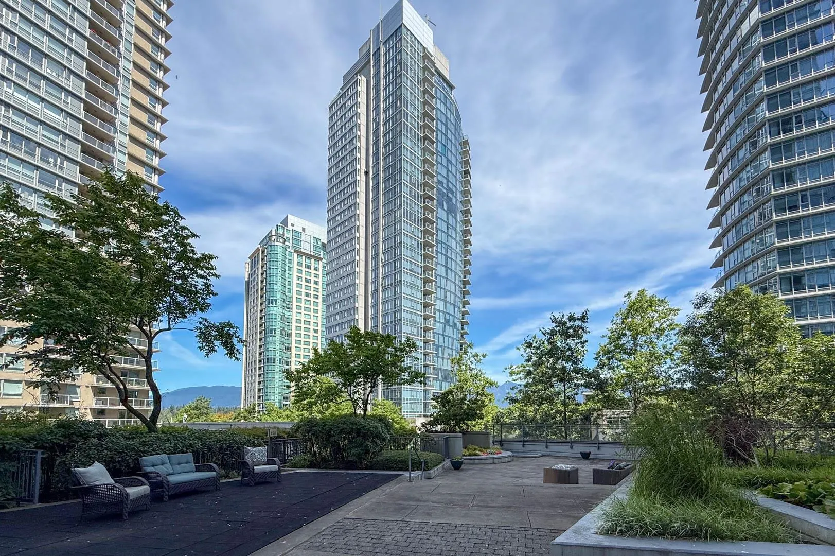 1205 W Hastings #2501