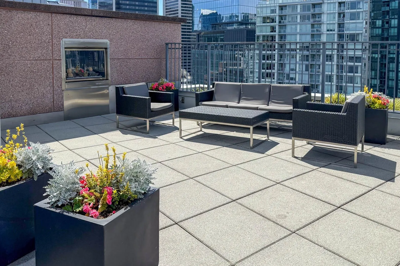1205 W Hastings #2501