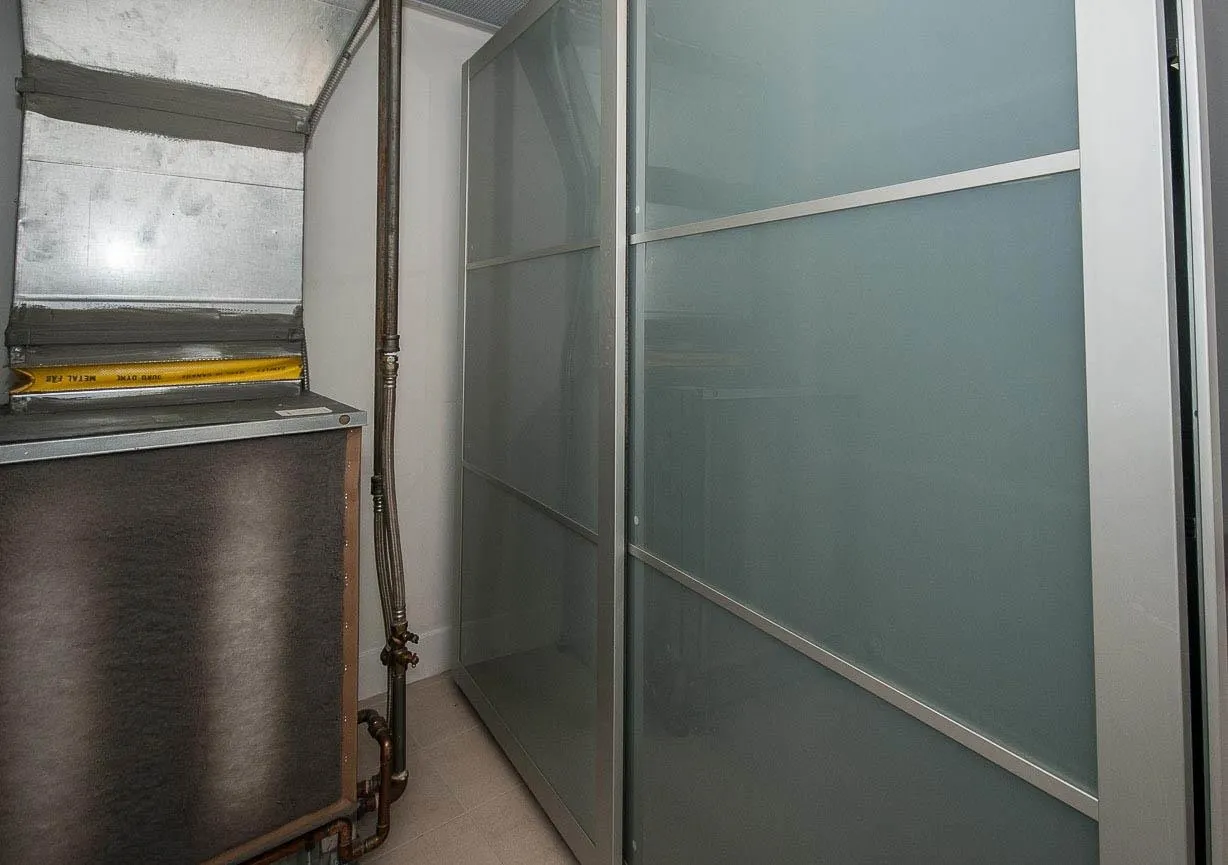 1205 W Hastings #2501