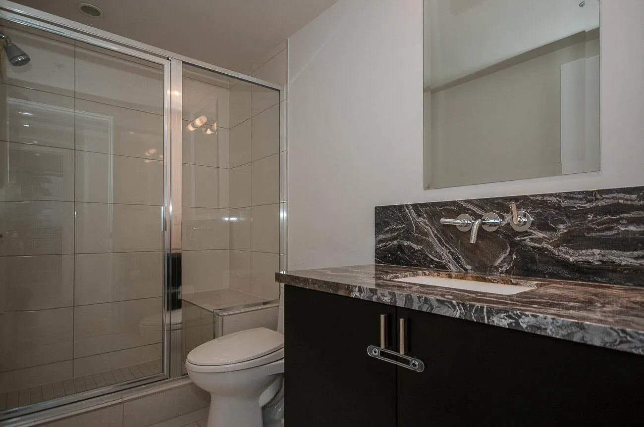 1205 W Hastings #2501