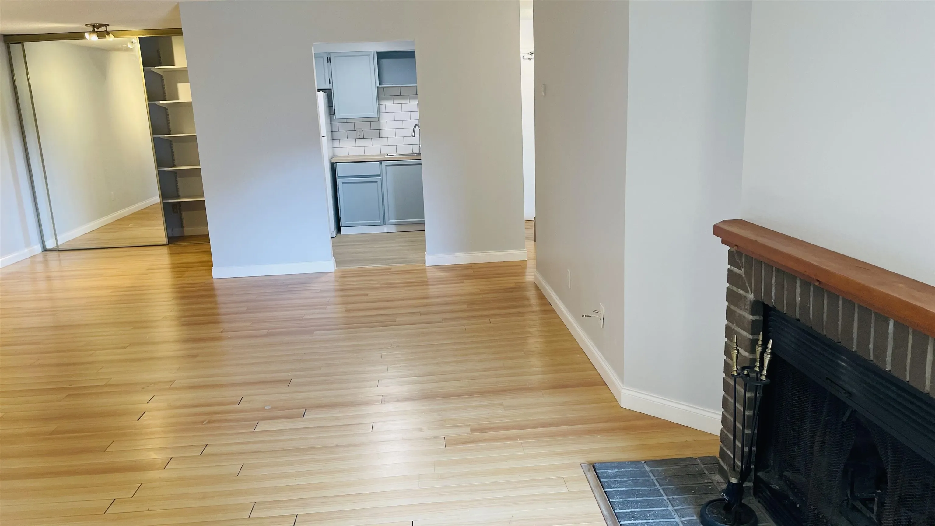 8511 Westminster Highway ##223