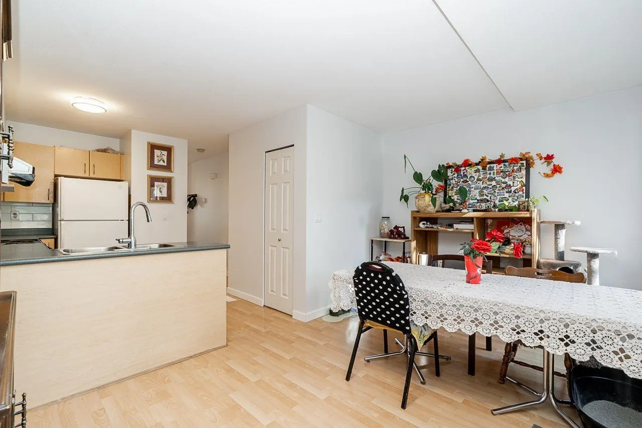 15355 26 Avenue #22