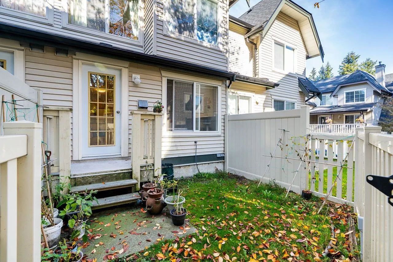 15355 26 Avenue #22