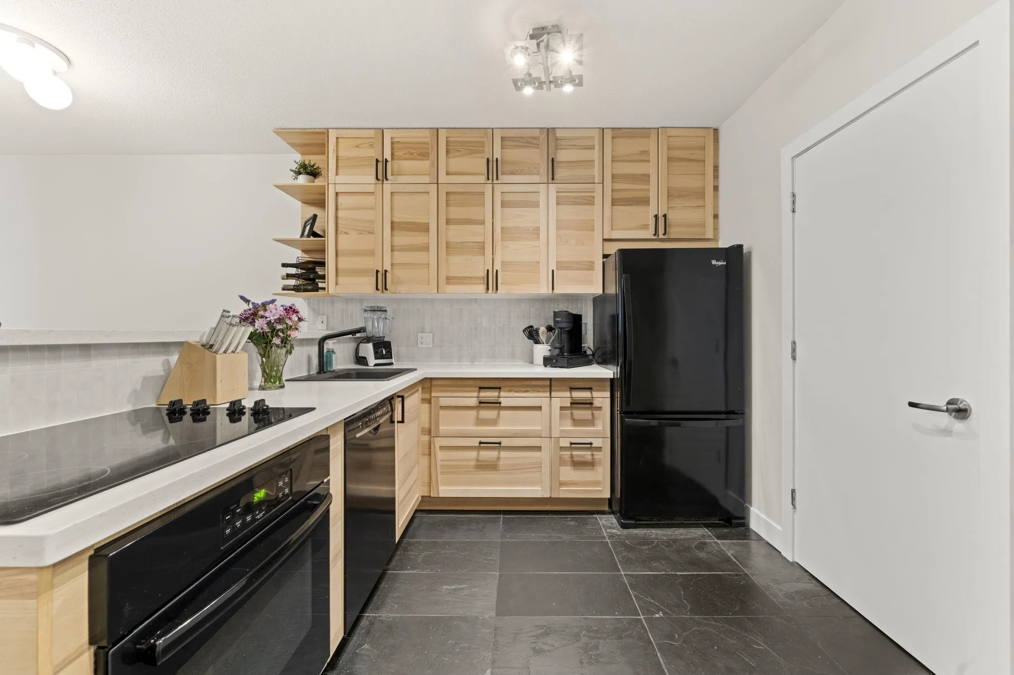 1177 Hornby Street #808