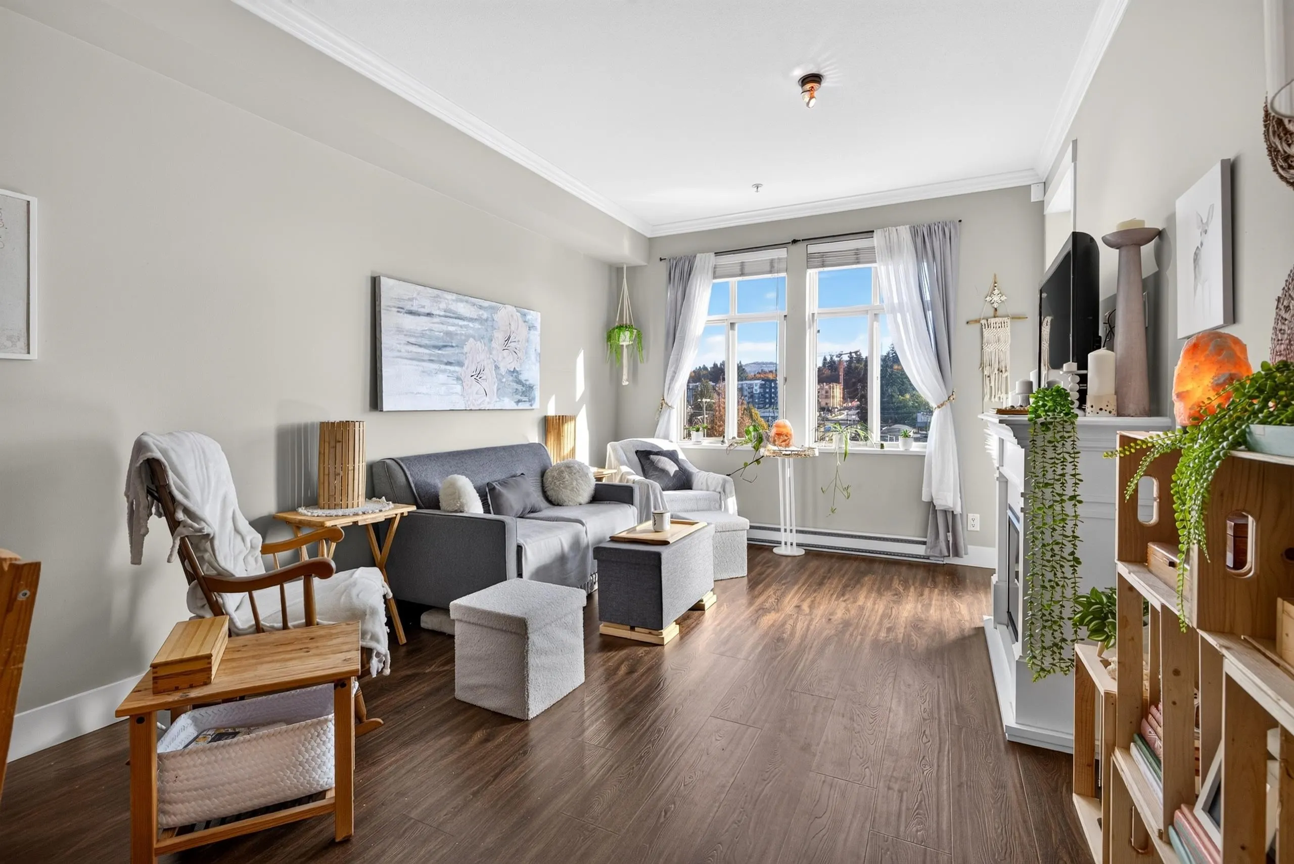 2632 Pauline Street #208