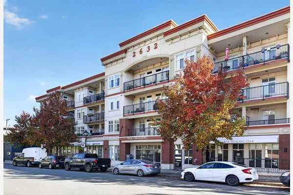 2632 Pauline Street #208