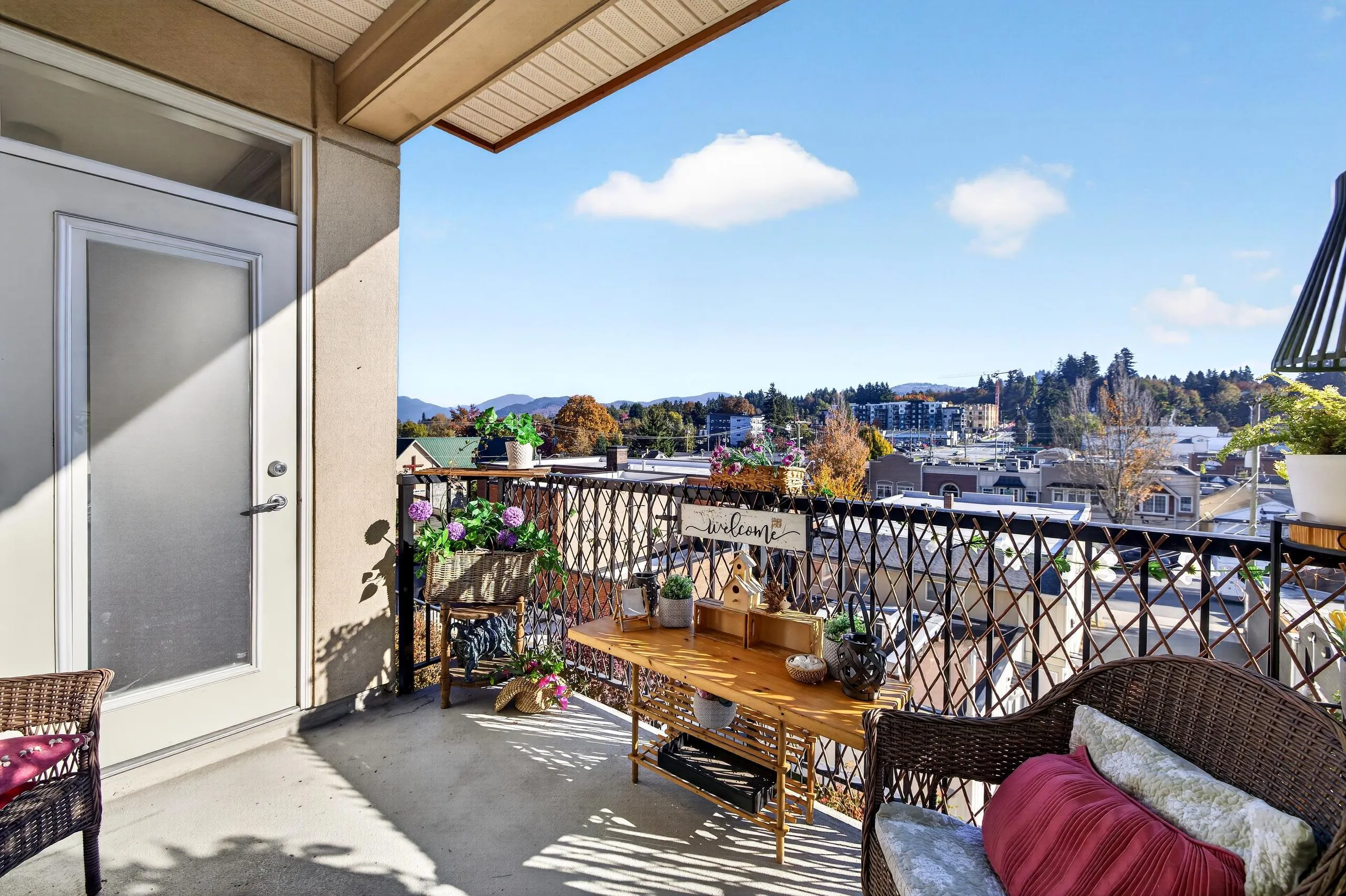 2632 Pauline Street #208