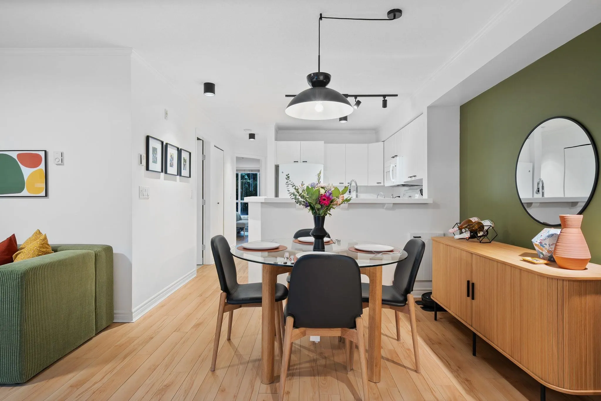 1005 Lynn Valley Road #3