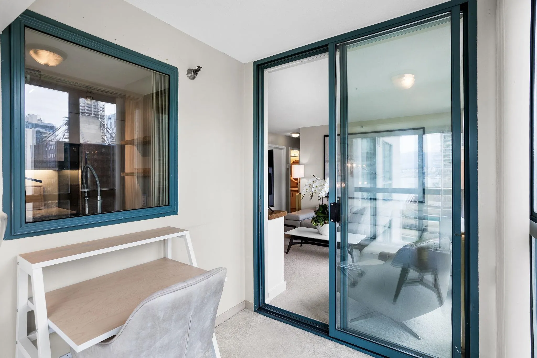 1238 Melville Street #1702