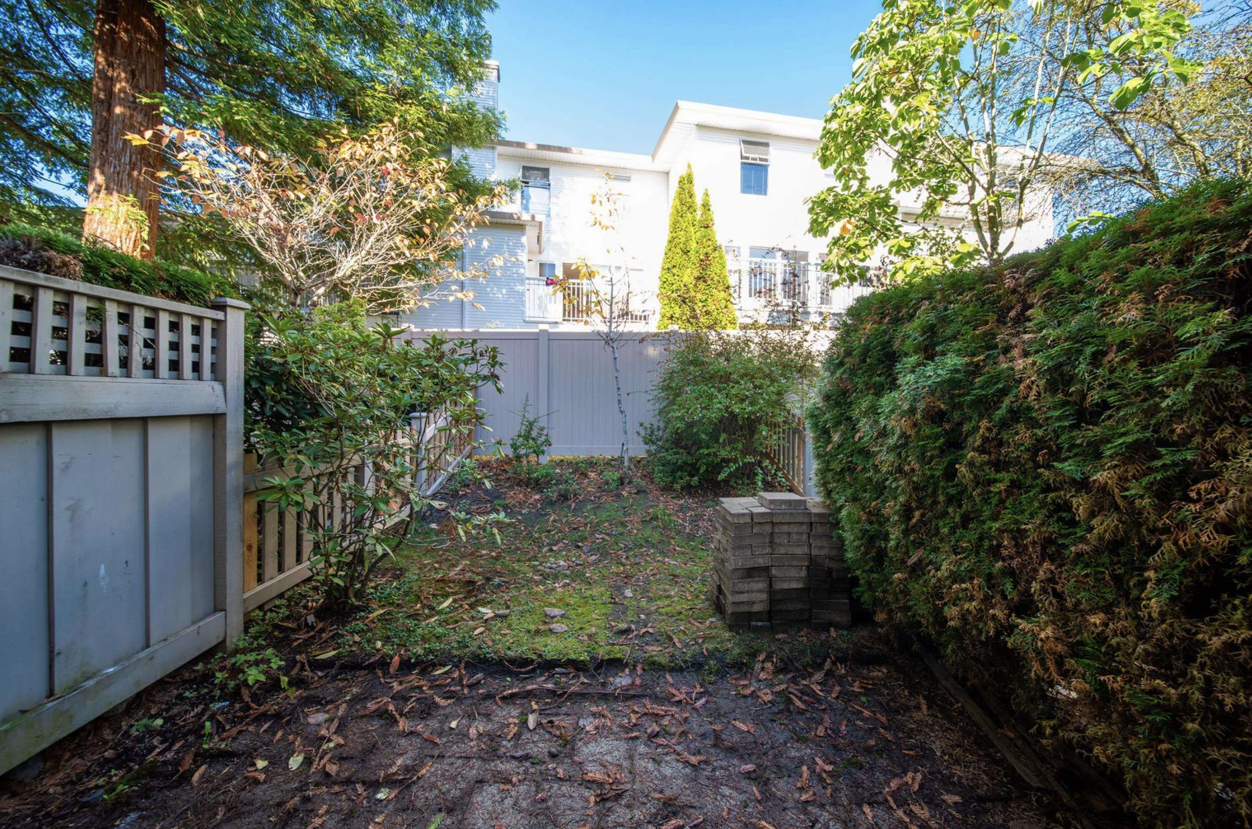 15353 100 Avenue #39