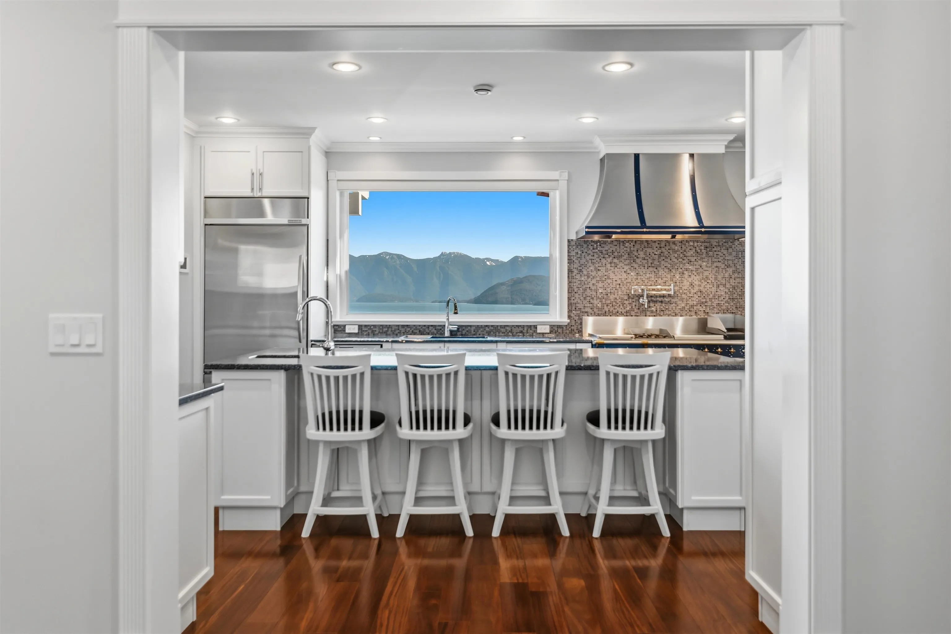 1128 Twin Isle Drive